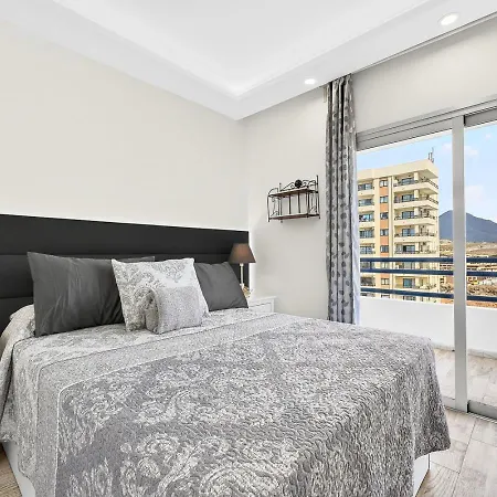 Oceanview Paradise 2br: High-speed Wifi & Office | Walk To & Restaurants * 阿德耶